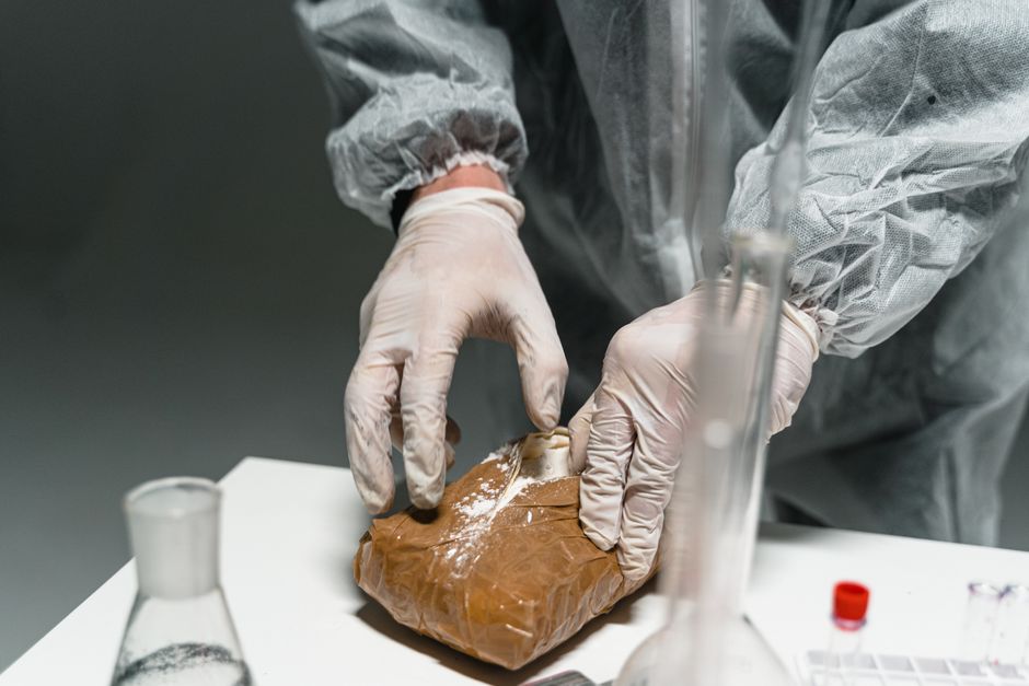 Más de 54 kilos de metanfetamina incautados y laboratorios clandestinos detectados en Palm Beach, Florida