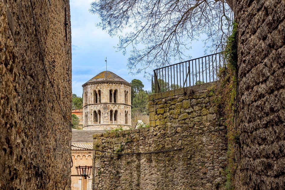 Vista de Sant Pere de Ribes, España