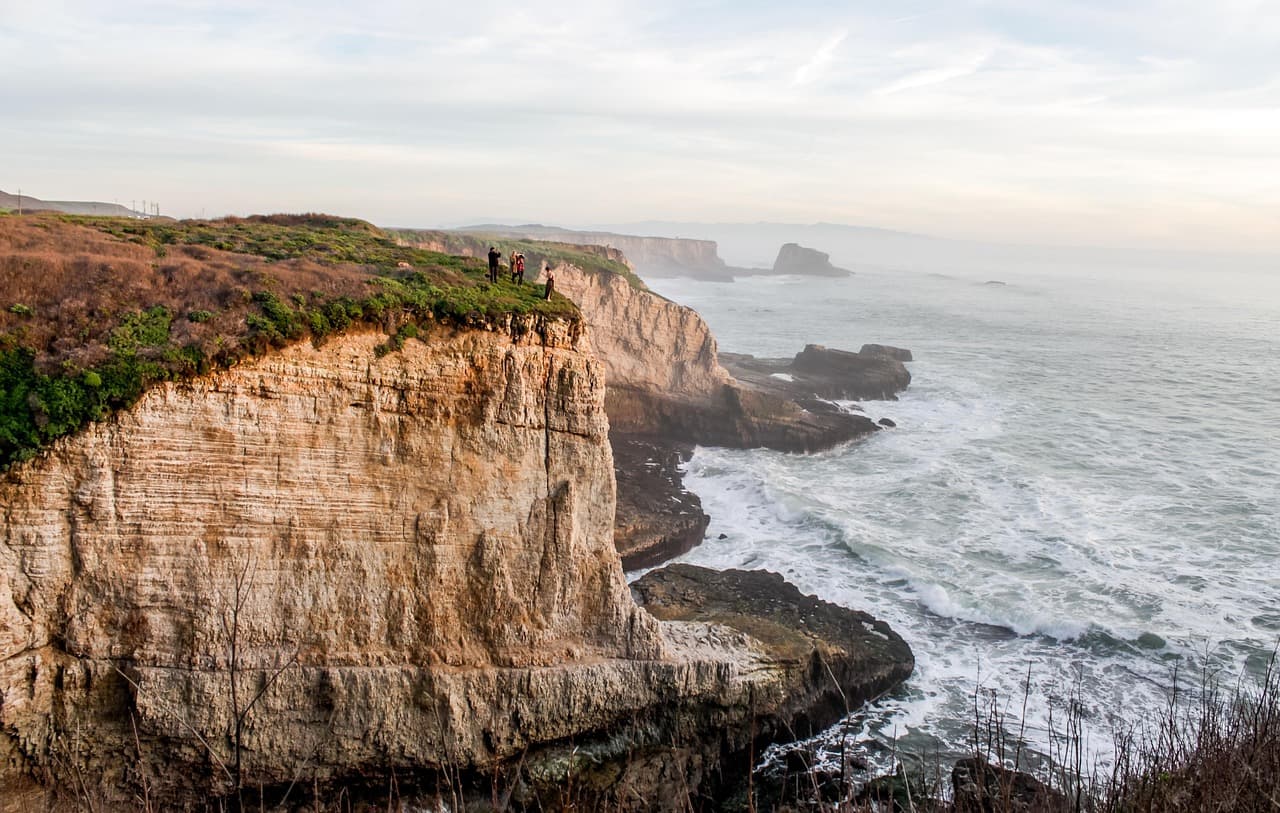Vista de Santa Cruz de Bezana, España