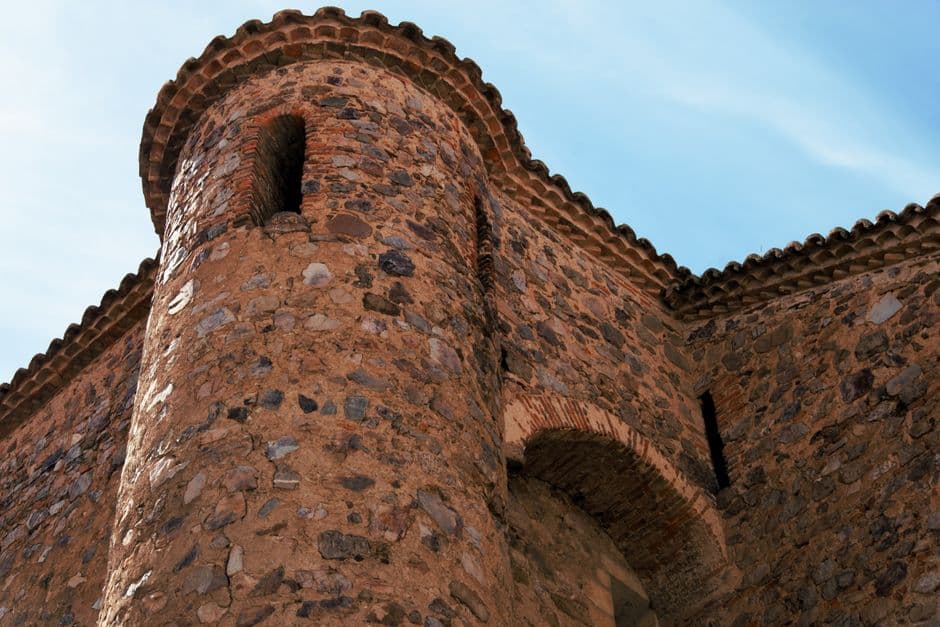 Ángulo bajo del Castillo de los Donceles, torres, en la sala de chat de Ciudad Real