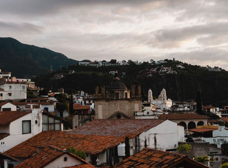 Vista de una ciudad mexicana, en el chat de Villa Guerrero