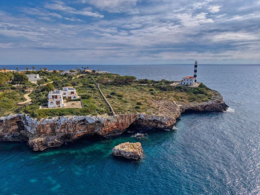 Faros y costas en una isla, en la sala de chat de Isla Cristina