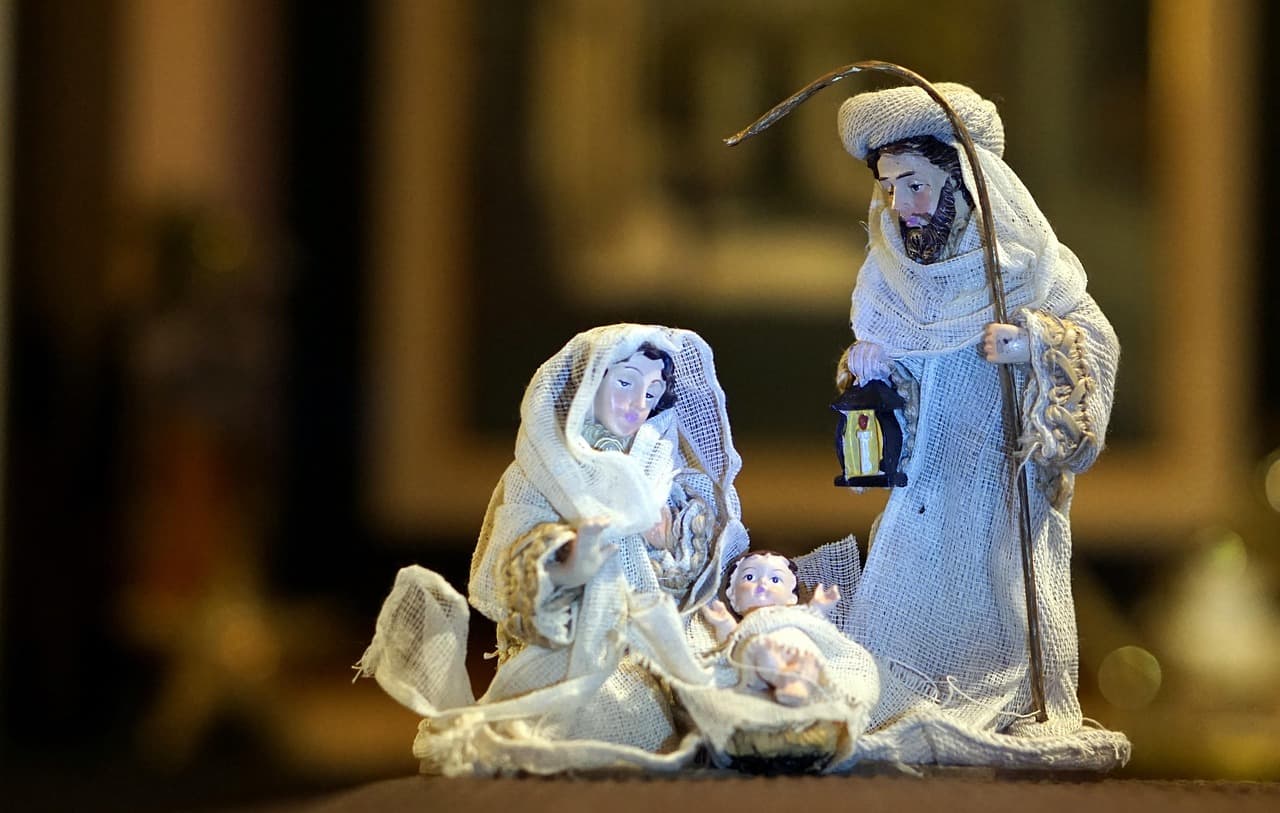 Belén navideño con la Virgen María y el pesebre, en el chat de José María Morelos