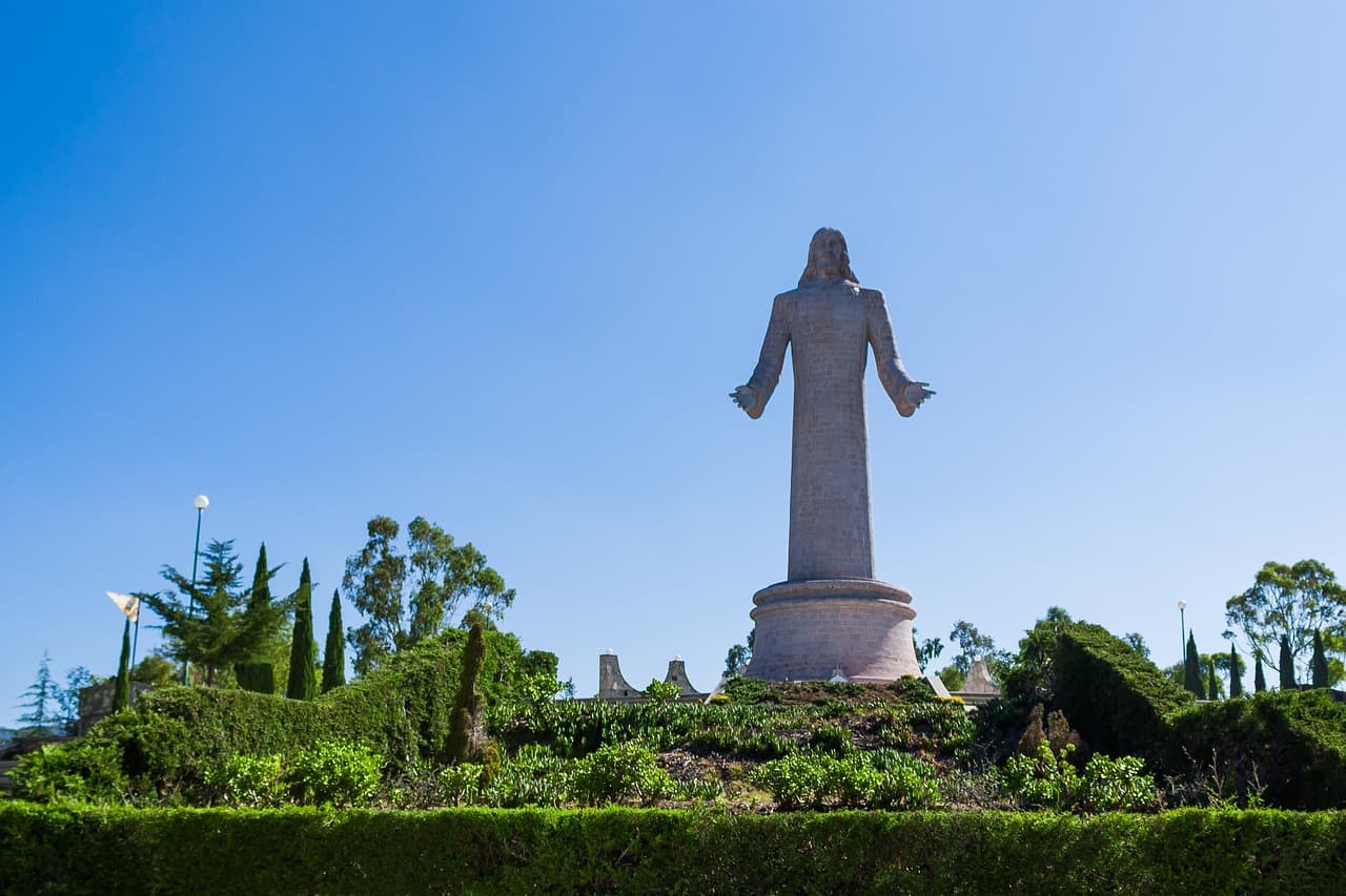 Estatua de cristo o figura religiosa, en el chat de Actopan