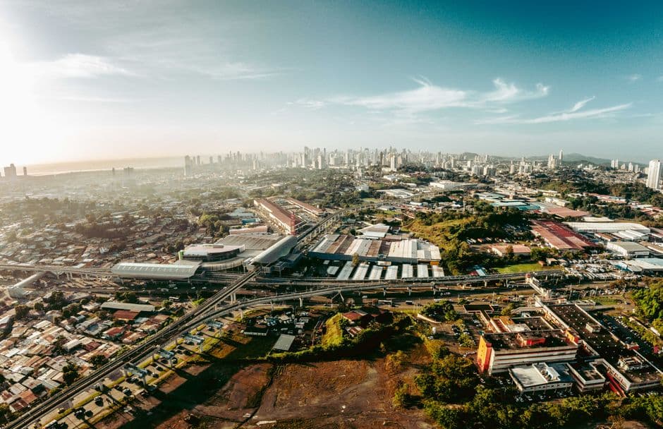 Vista de una ciudad panameña, en la sala de chat de Penonomé