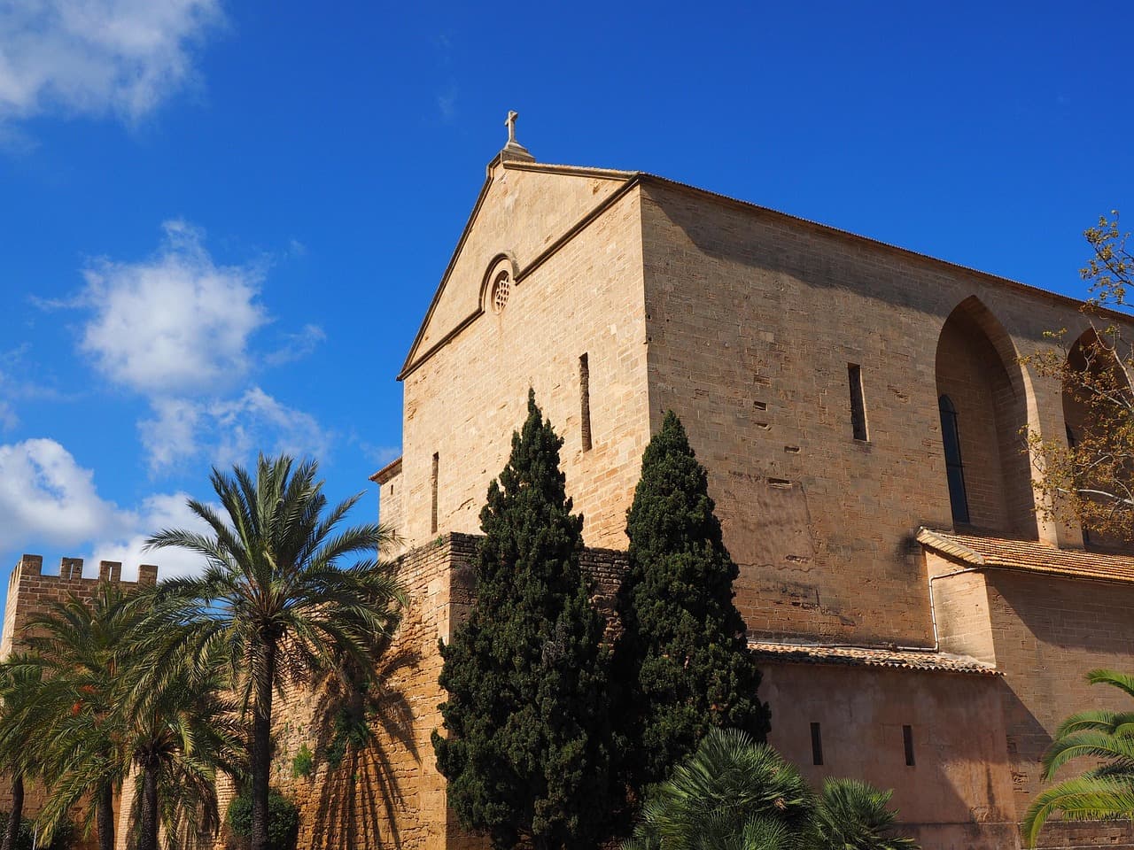 Vista de Sant Jaume d'Enveja, España