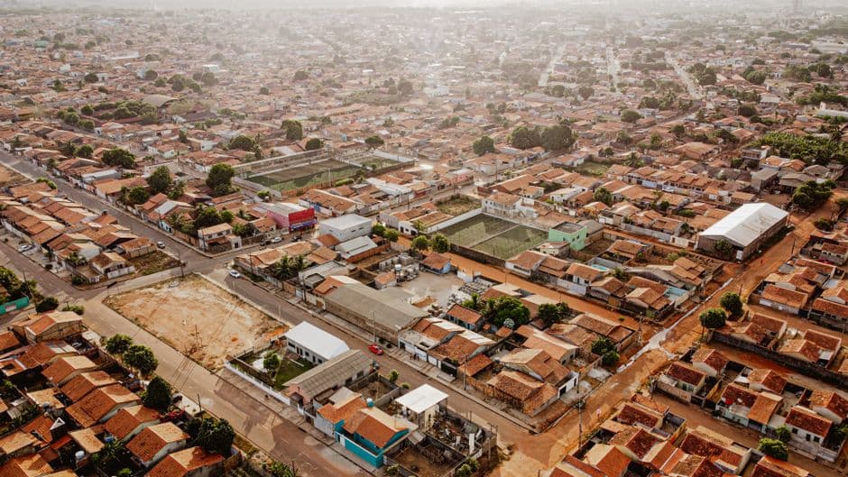 Vista aérea de la zona urbana y ríos, en la sala de chat de Juazeiro