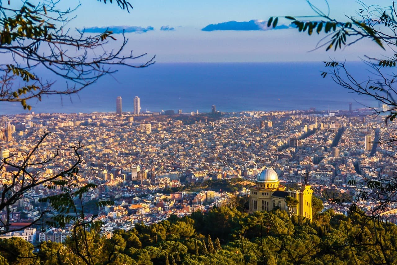 Vista de Barcelona con la Sagrada Familia, en la sala de chat de Balsareny