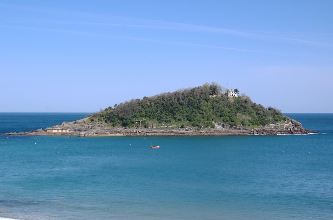 Isla en primavera, en el chat de Santa Clara