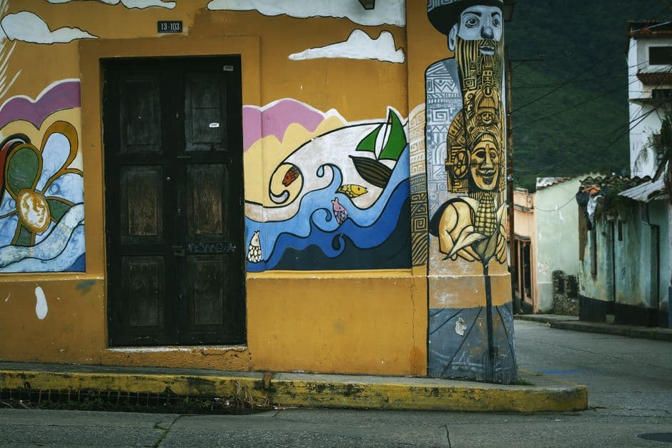 Graffiti en un muro de la calle, en el chat de Yaritagua