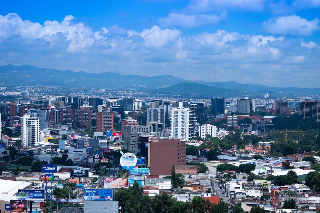 Vista de la ciudad desde lo alto, en el chat de Joyabaj