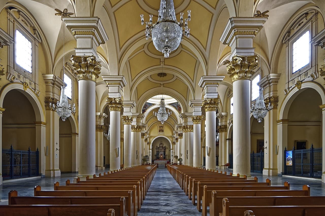 Fachada de una catedral colombiana, en el chat de Chigorodó