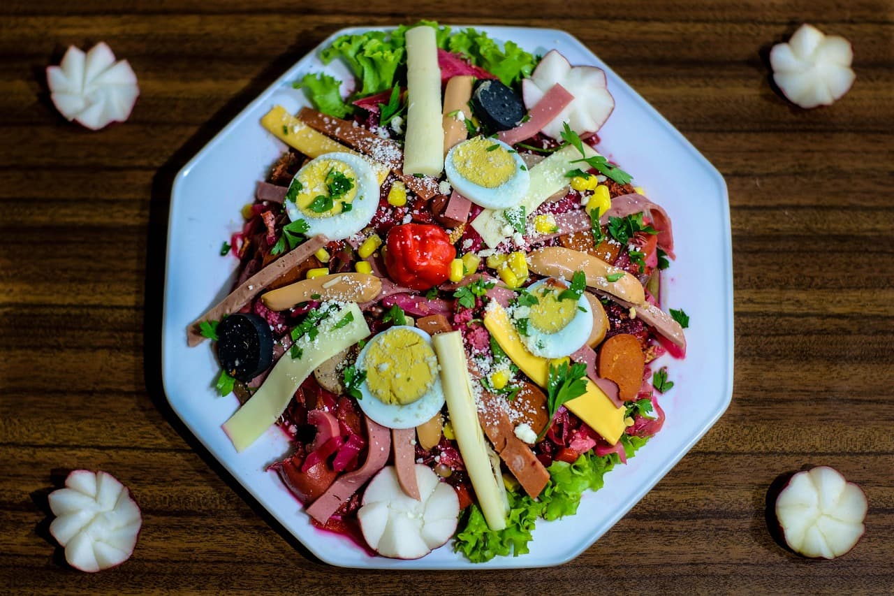 Fiambre, plato de comida colorida de Guatemala, en el chat de Tacaná