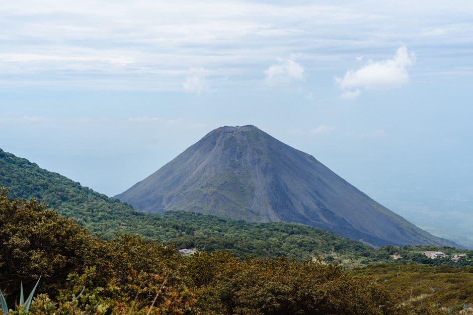 Vista del volcán de Izalco en El Salvador, en el chat de Izalco