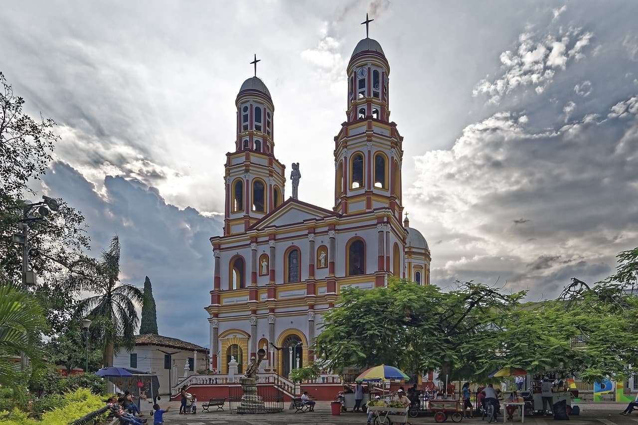 Escena en un lugar de Colombia, en el chat de La Plata