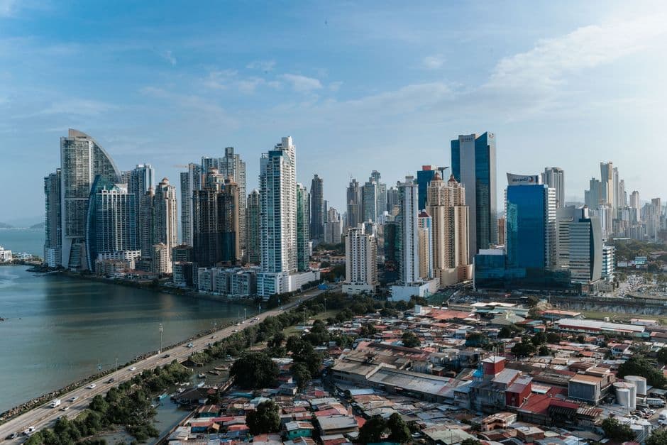 Vista de una ciudad desde lo alto, en el chat de Aguadulce