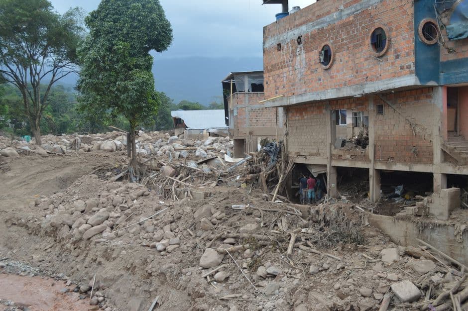 Edificio en ruinas tras un terremoto, en el chat de Riosucio