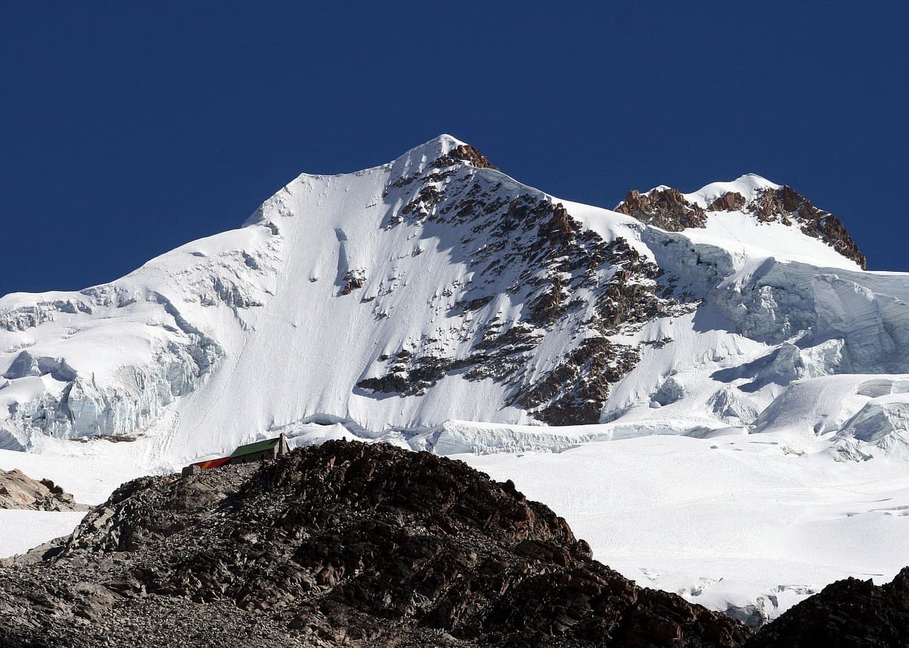 Montañas nevadas de Bolivia, en el chat de Pocoata