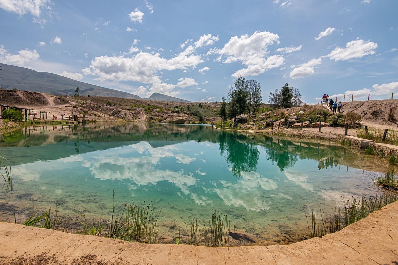 Pozas de agua azul en Boyacá, en el chat de Moniquirá