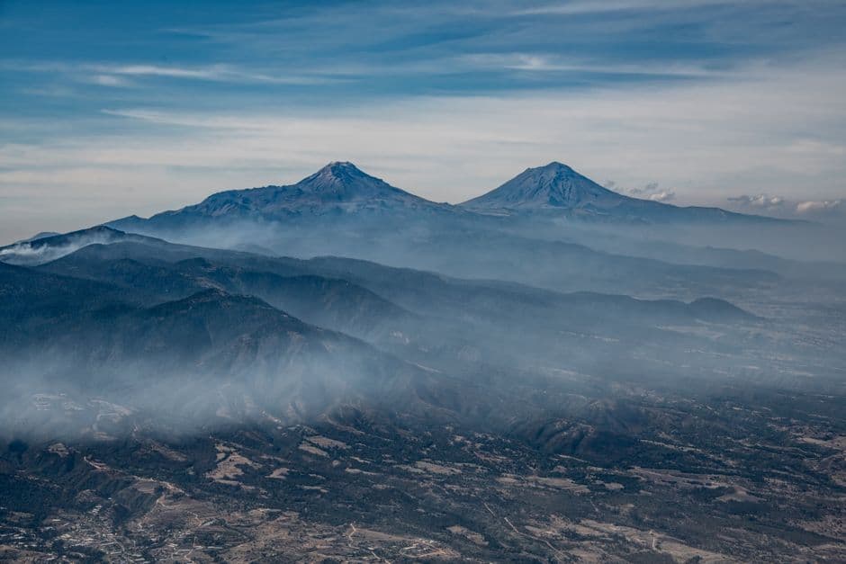 Vista panorámica de montañas, en el chat de Tochimilco