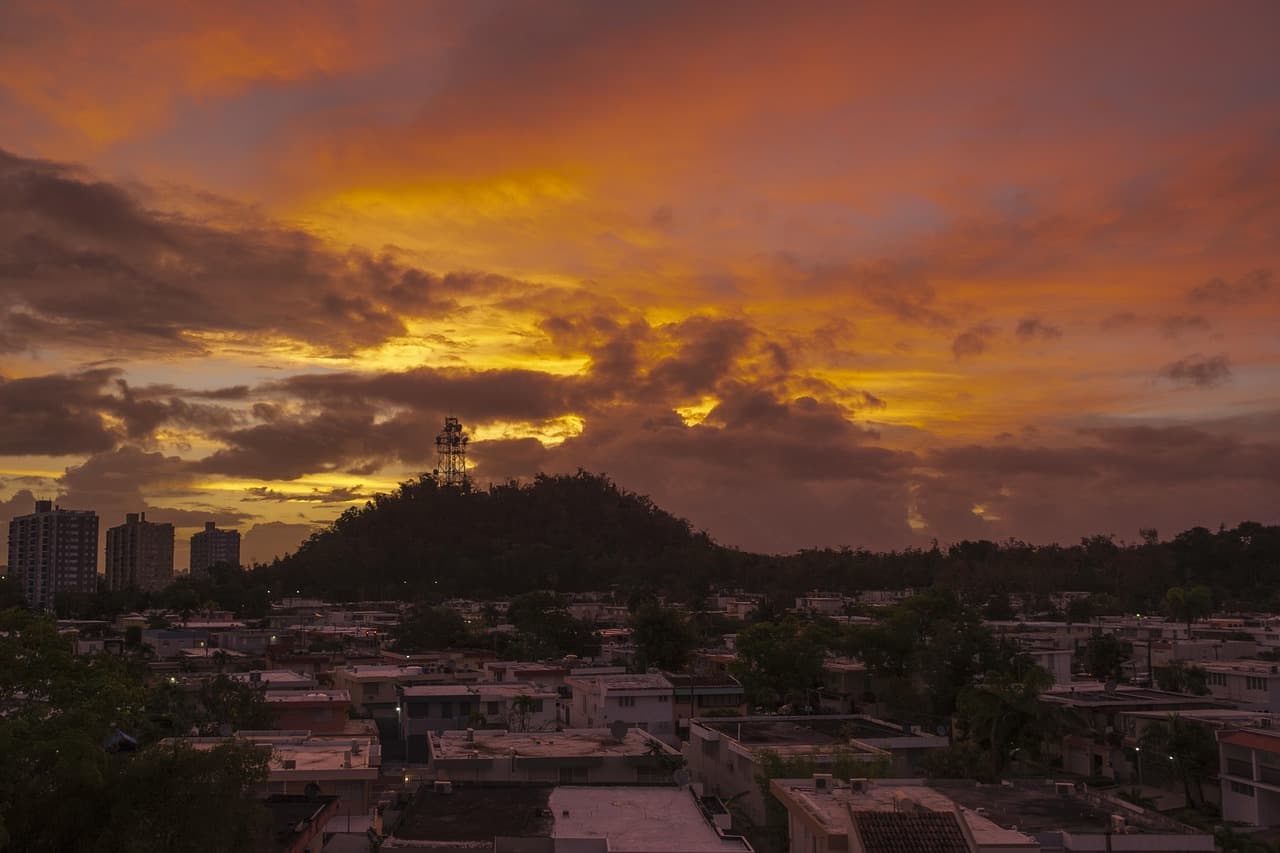 Amanecer en Puerto Rico, en el chat de Ciales
