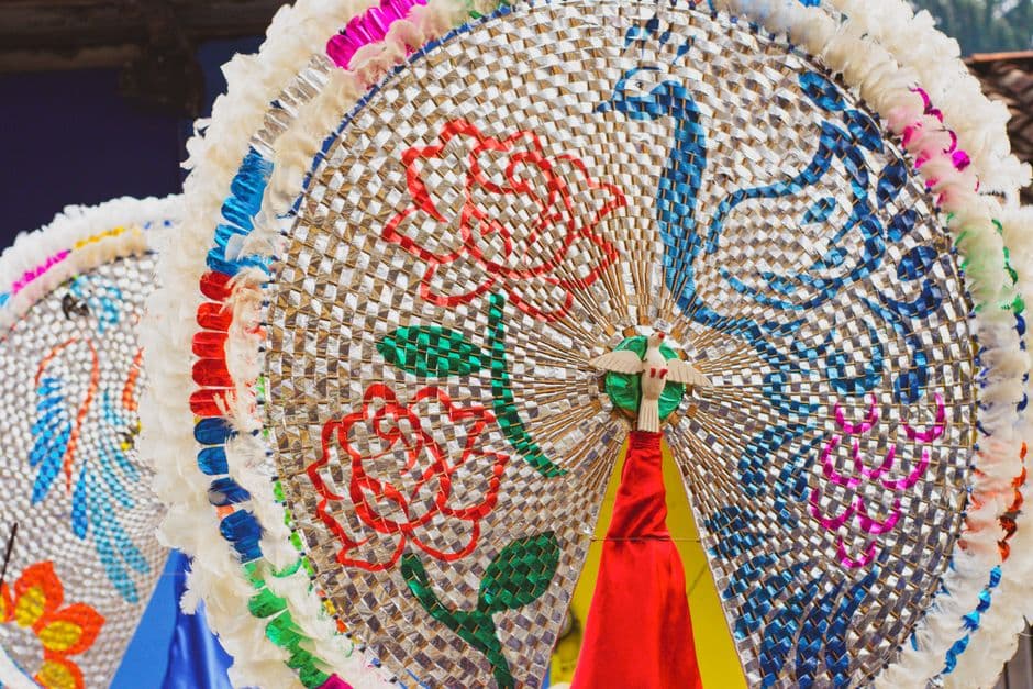 Una sombrilla tradicional mexicana hecha en Zozocolco de Hidalgo, en el chat de Zozocolco de Hidalgo