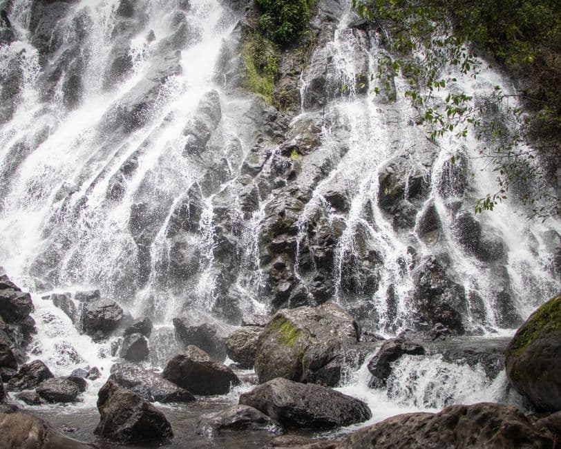 Cascada en un paraje de México, en el chat de Ixtlán de los Hervores
