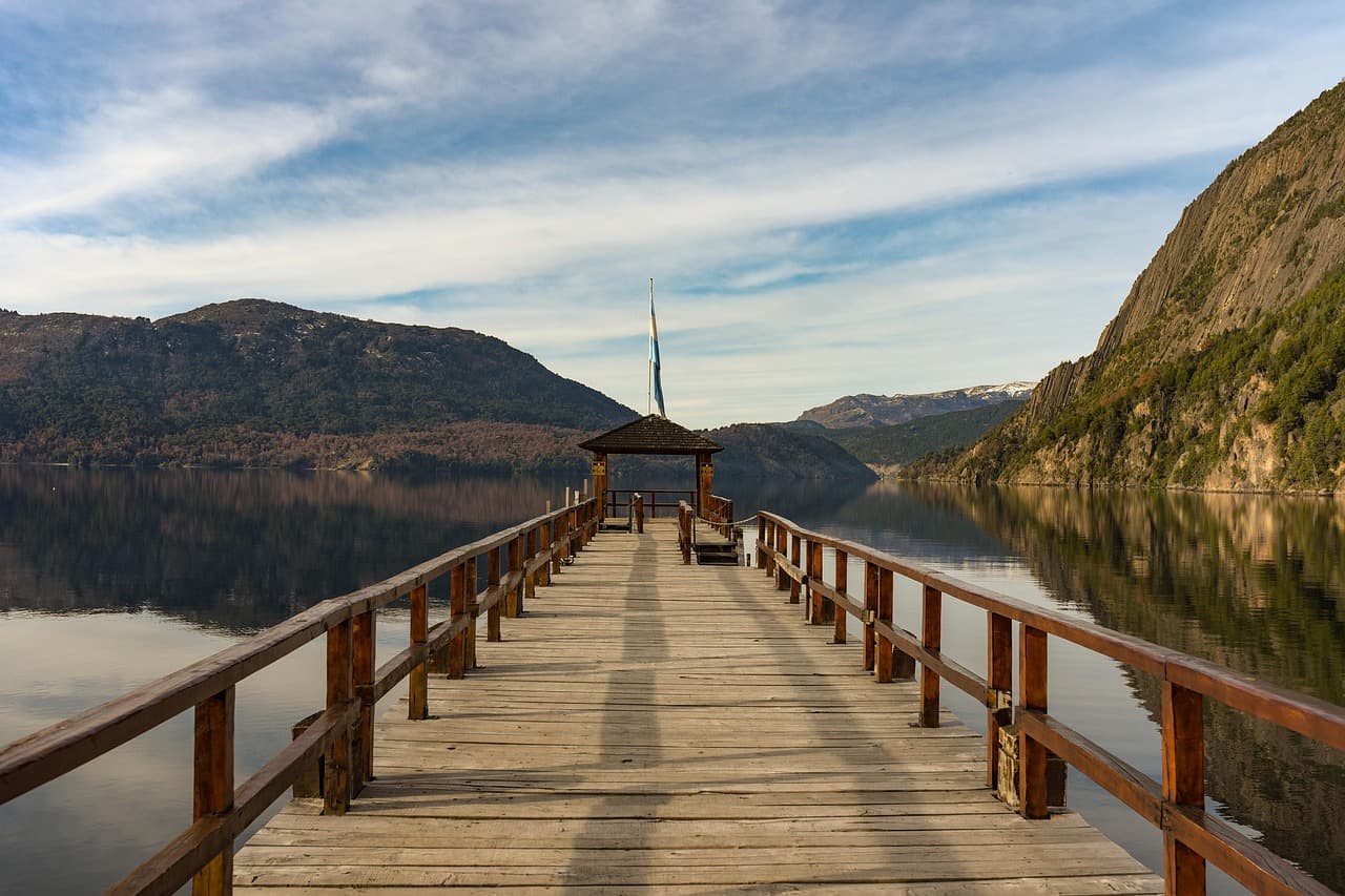Paisaje de montaña al amanecer, en el chat de San Martín Zapotitlán