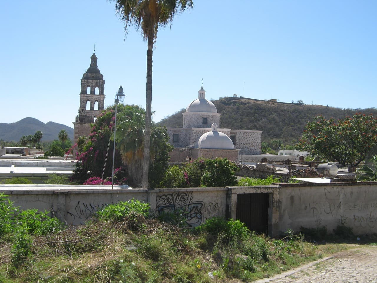 Edificios antiguos de un casco histórico, en el chat de Álamos