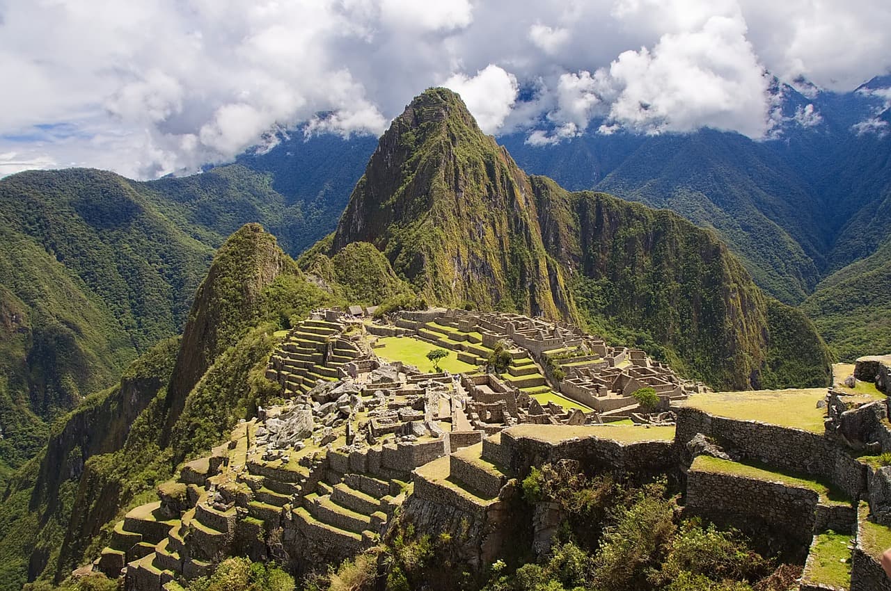 Montañas de Perú en torno a Machu Picchu, en el chat de Rázuri