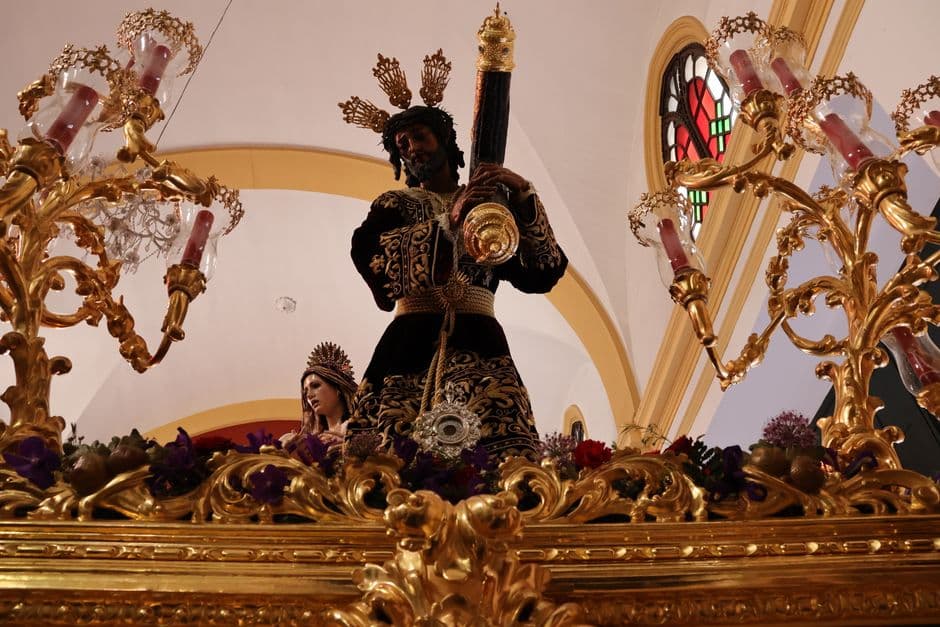 Procesión de Semana Santa en las calles de San Fernando, en el chat de San Fernando