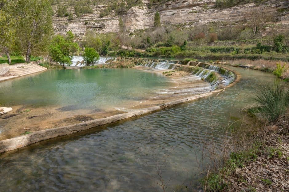 Paisaje fluvial con cascadas, en la sala de chat de Arroyomolinos