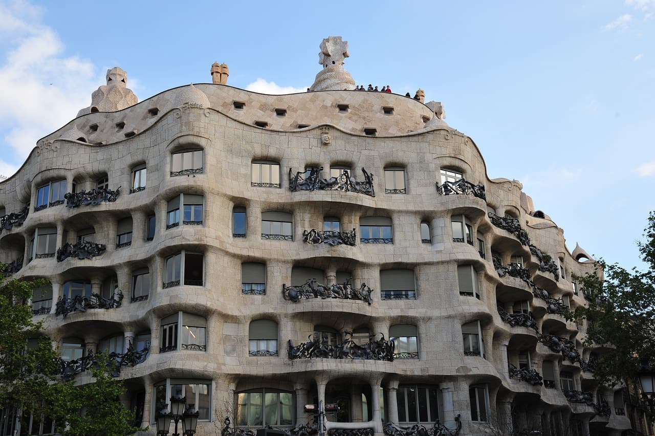Arquitectura y calles de Barcelona, en la sala de chat de Navalcarnero