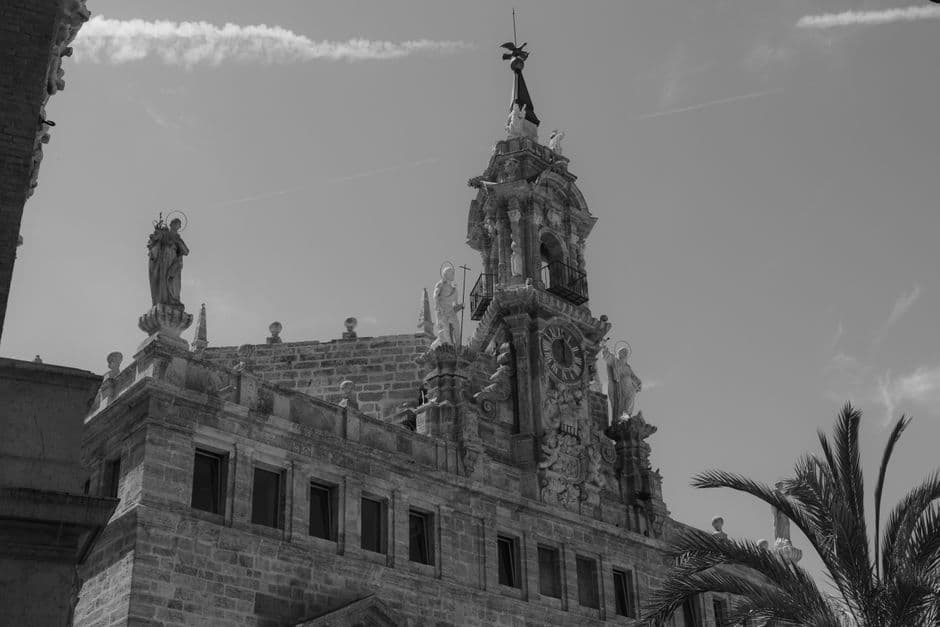 Barroco de la catedral de Valencia con columnas, en la sala de chat de Pájara