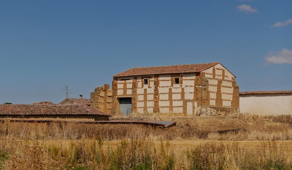 Granero rústico en el campo, en el chat de La Unión