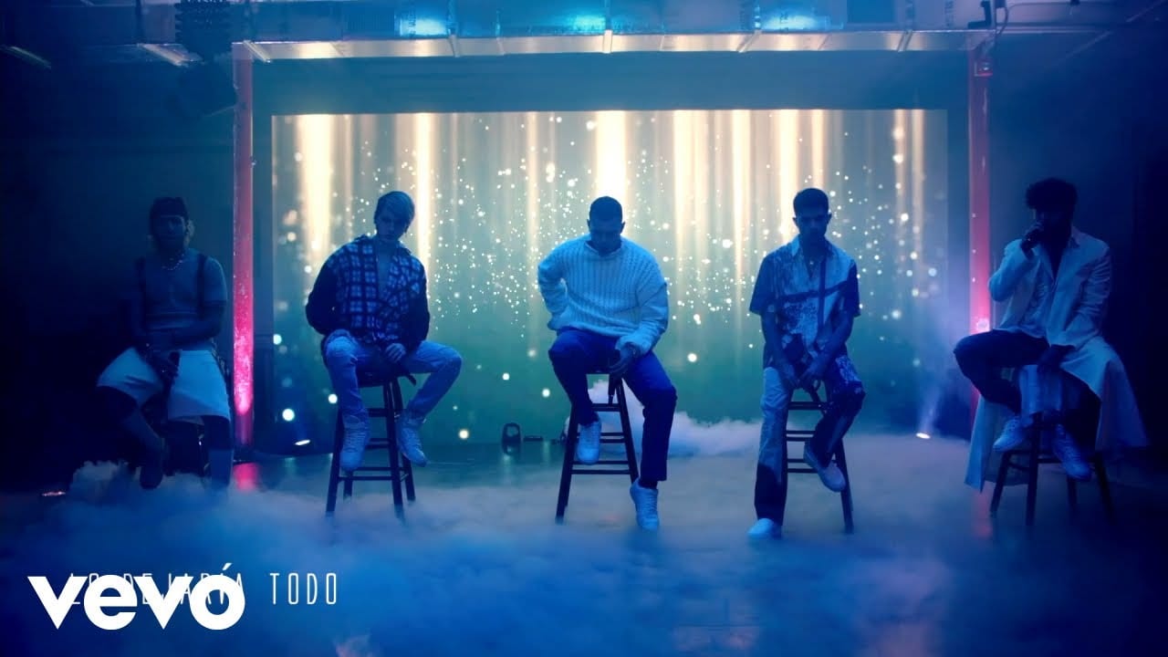 Miniatura del vídeo «CNCO - Dejaría Todo/Solo Importas Tú/Por Amarte Así (En Vivo)»