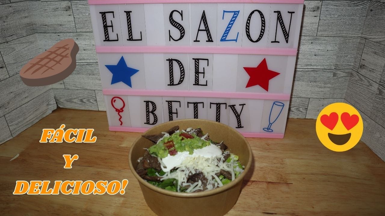 Miniatura del vídeo «Steak Bowl Fácil y Delicioso 🥩🥗 | Receta Rápida y Fácil»