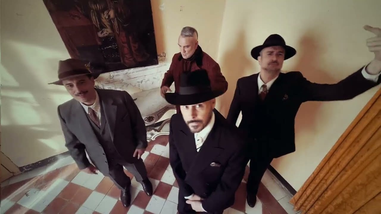 Miniatura del vídeo «KASE.O I Consejo de Sabios con Violadores del Verso I Prod. R de Rumba (Video Oficial)»