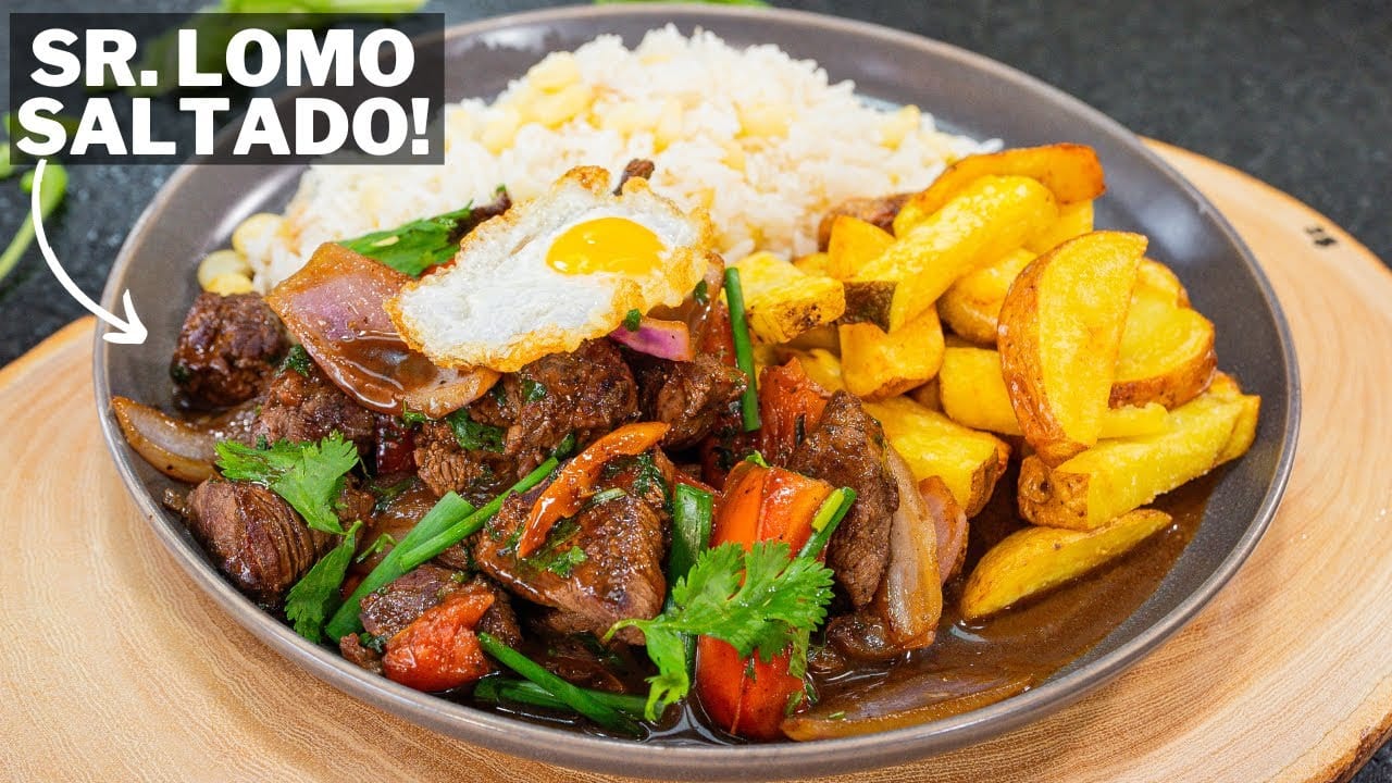 Miniatura del vídeo «El sr. Lomo saltado peruano! cocina facil | Abelca»